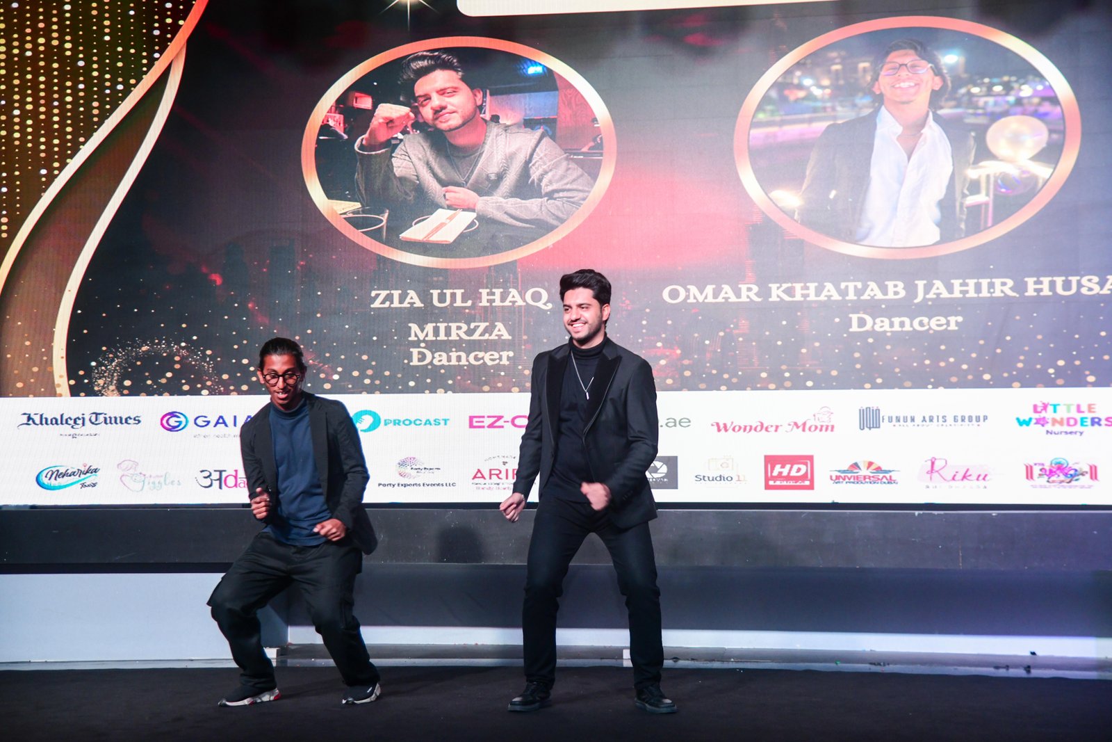 Prestigious AES Collection Scene 78